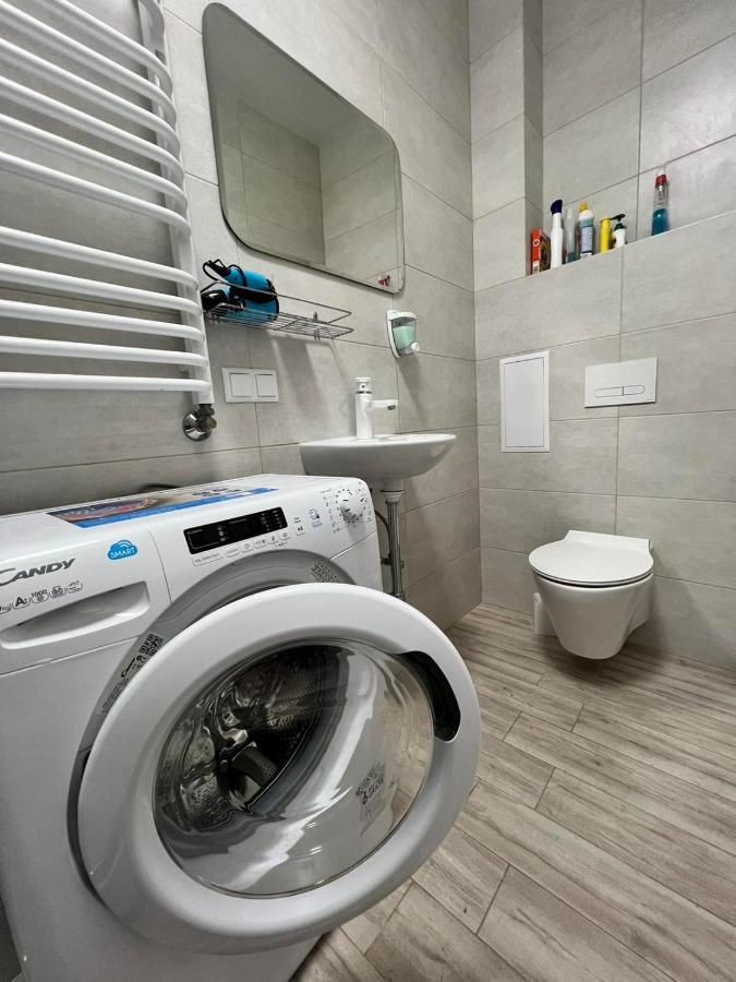Transfer Apartament І.Franka 59 Liov Exterior foto