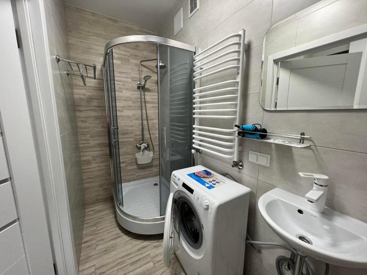 Transfer Apartament І.Franka 59 Liov Exterior foto